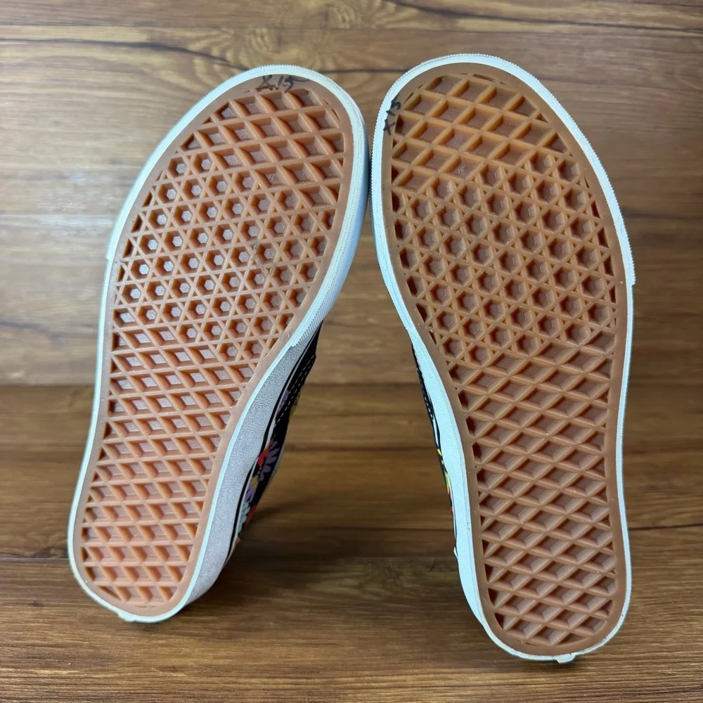 VANS ‘Peace‎ Floral’ Slip-On Sneakers Women’s Size 6 Shoes_9